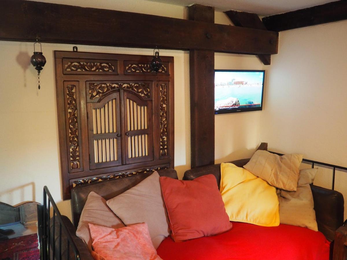 Les Remparts Hotel Binche Buitenkant foto