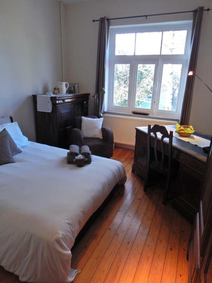 Les Remparts Hotel Binche Buitenkant foto